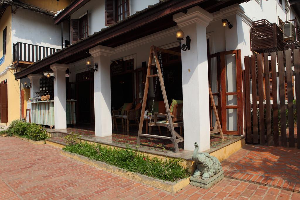 Cafe De Laos Hotel Luang Prabang Exterior photo